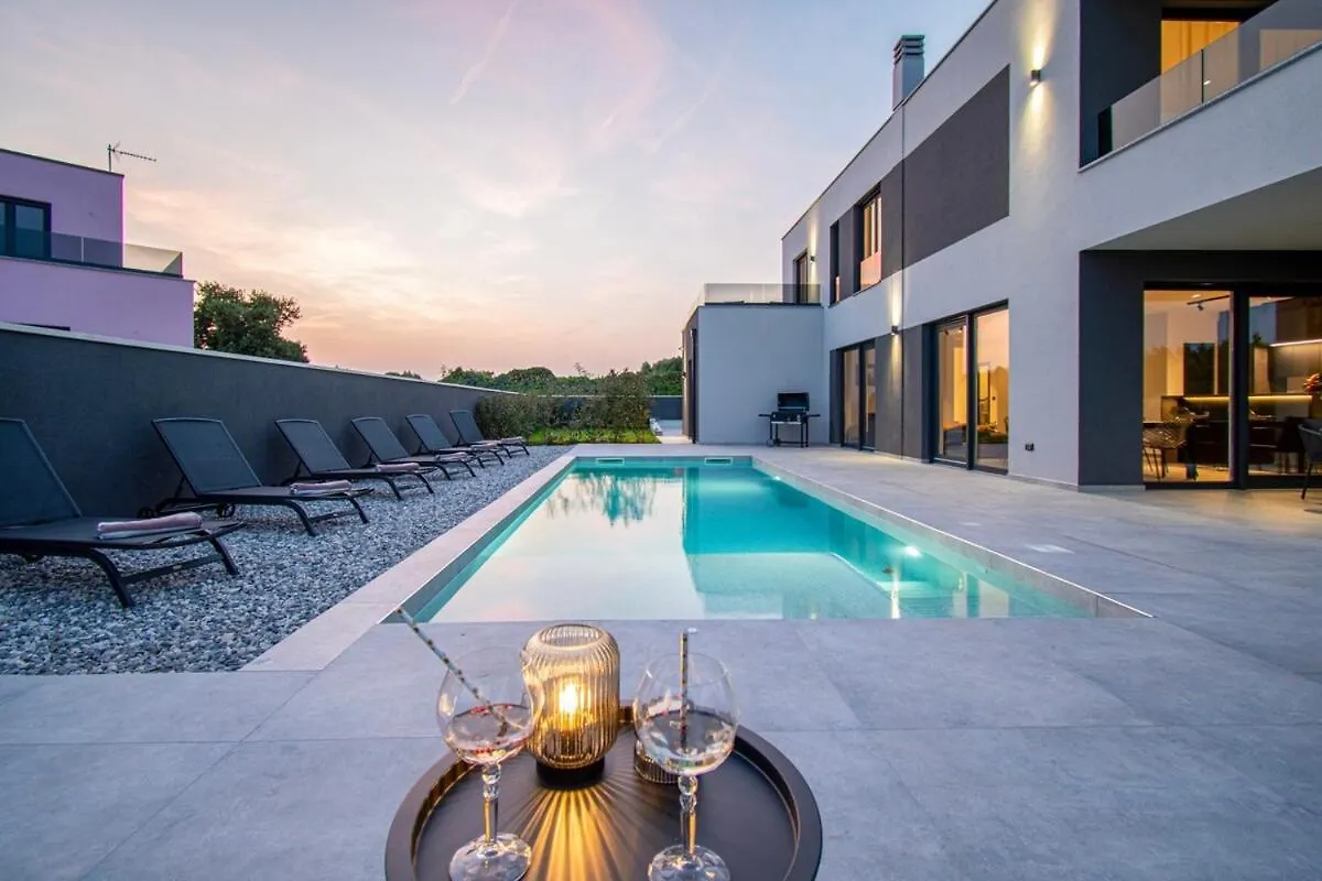 Villa Delecto Sea View Kamenjak, Premantura